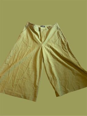 Banana Republic Sculpted Stretch Pants in Olive